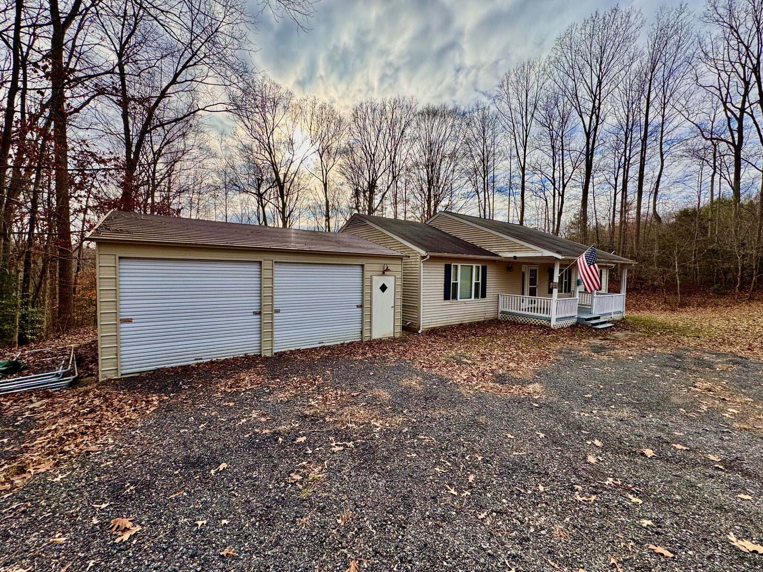 Image for 3 BR/2 BA Home w/Walk-Out Basement & Large Detached 2 Bay Garage/Shop on 5 +/- Acres in Bowling Green, VA--ONLINE ONLY BIDDING!!