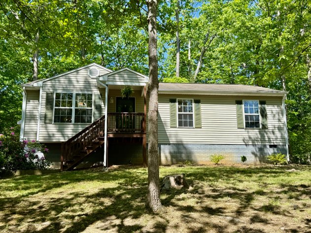 3 BR/2 BA Single Level Home in the Lake Monticello Community--Fluvanna County, VA