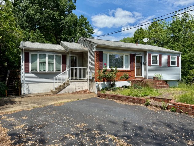 3 BR/1.5 BA Home w/Basement on Cul-de-Sac Lot Minutes From Rt.1 & I-95 in Prince William County, VA--ONLINE ONLY BIDDING!!