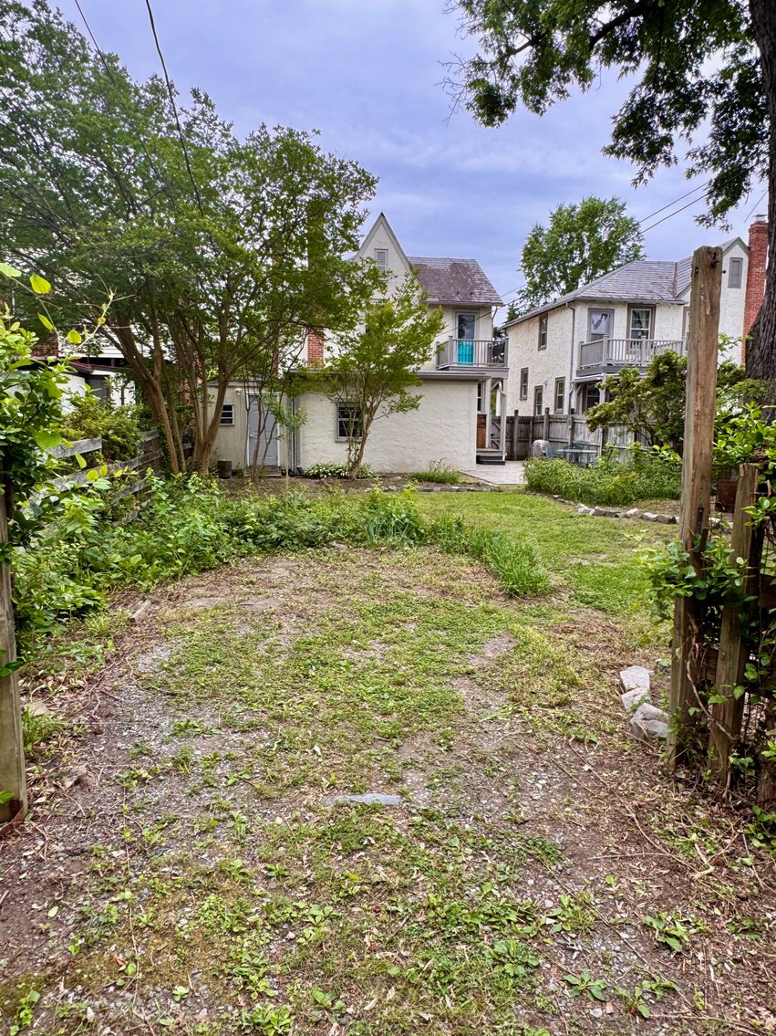 Image for 3 BR/1 BA Home w/Spacious Fenced Back Yard in the Bellevue Neighborhood of Downtown Richmond, VA--ONLINE ONLY BIDDING!!