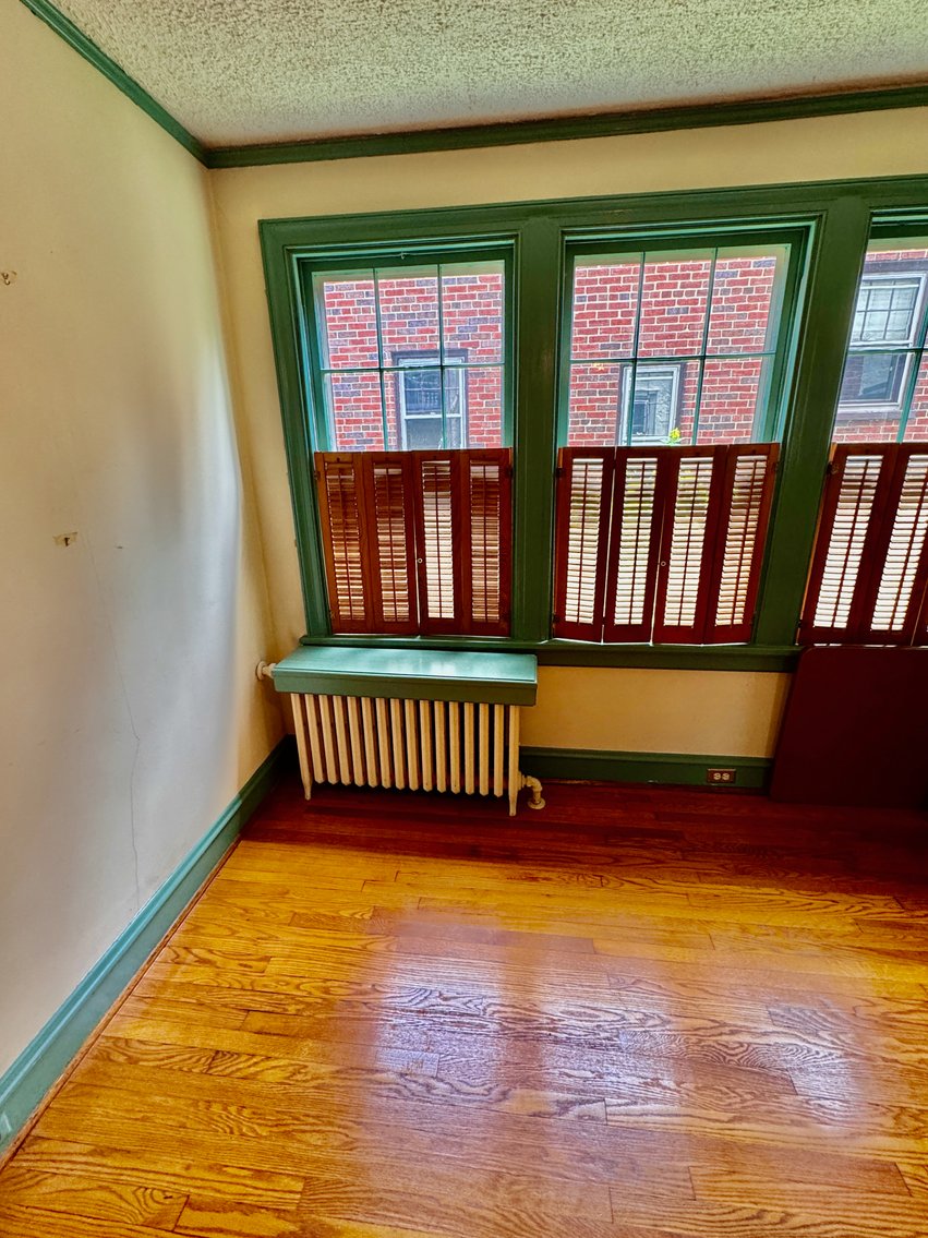 Image for 3 BR/1 BA Home w/Spacious Fenced Back Yard in the Bellevue Neighborhood of Downtown Richmond, VA--ONLINE ONLY BIDDING!!