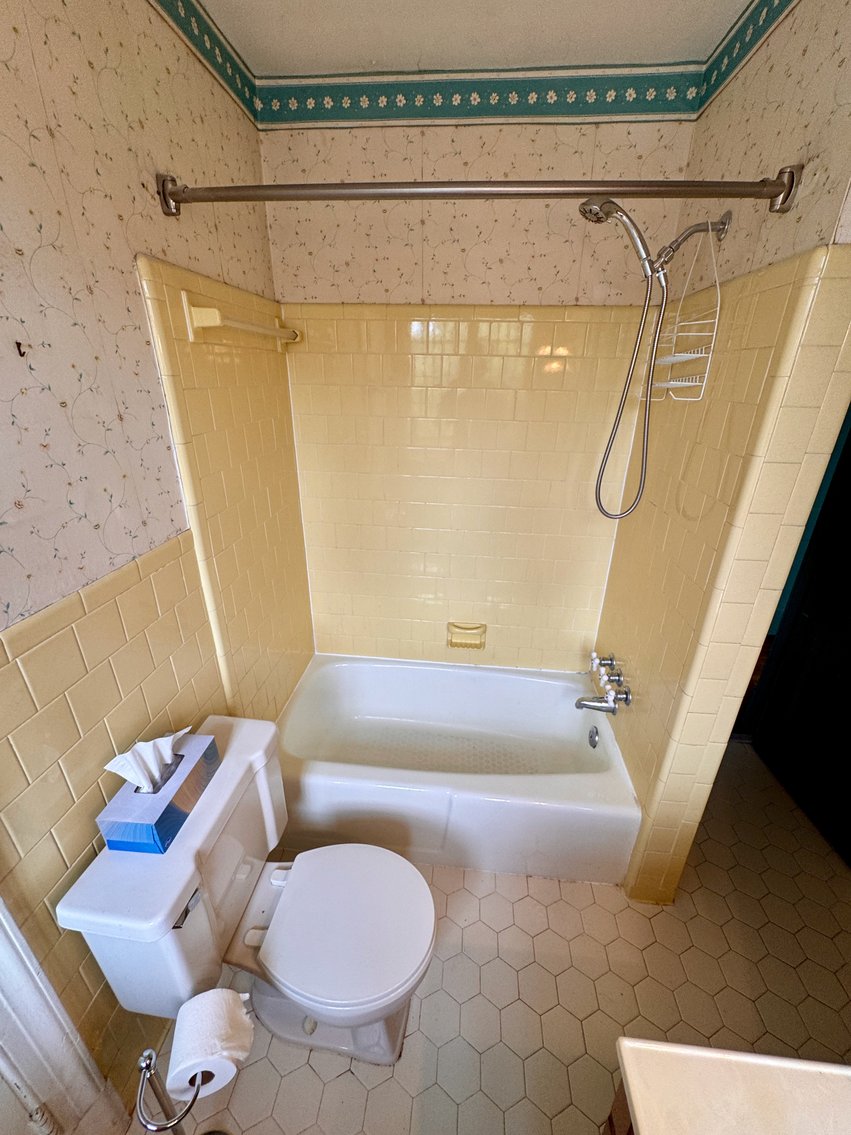 Image for 3 BR/1 BA Home w/Spacious Fenced Back Yard in the Bellevue Neighborhood of Downtown Richmond, VA--ONLINE ONLY BIDDING!!