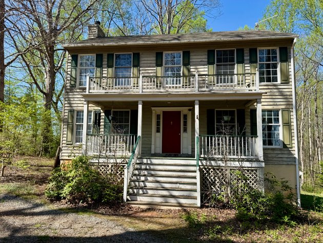 3 BR/2.5 BA Home w/Basement on 3.5 +/- Acres in Louisa County, VA--SELLING to the HIGHEST BIDDER via ONLINE ONLY BIDDING!!