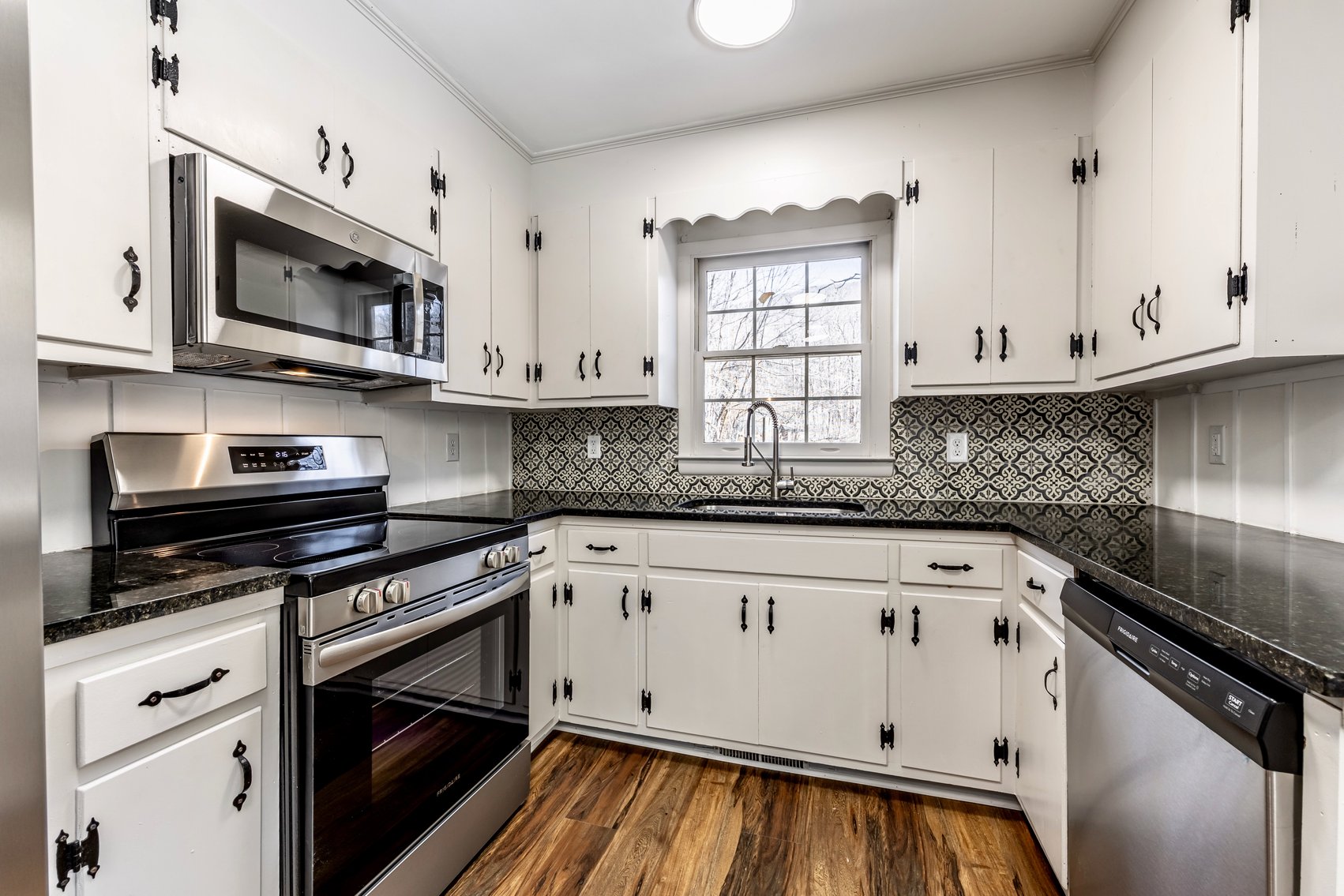 Image for Recently Renovated 3 BR/2 BA Home on 3 +/- Acres in Close Proximity to Shenandoah National Park, Old Rag Mountain, Graves Mountain Lodge & More!!  ONLINE ONLY BIDDING!!