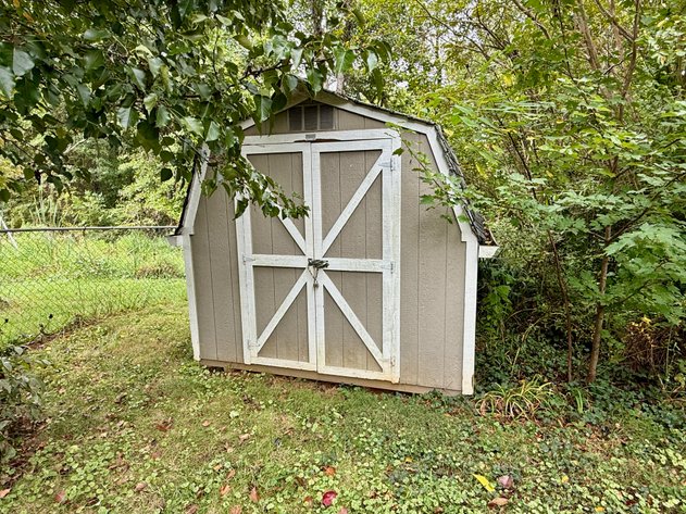 Image for 3 BR/1 BA Home w/Fenced Yard Near Downtown Culpeper, VA--SELLING to the HIGHEST BIDDER via ONLINE ONLY BIDDING!!