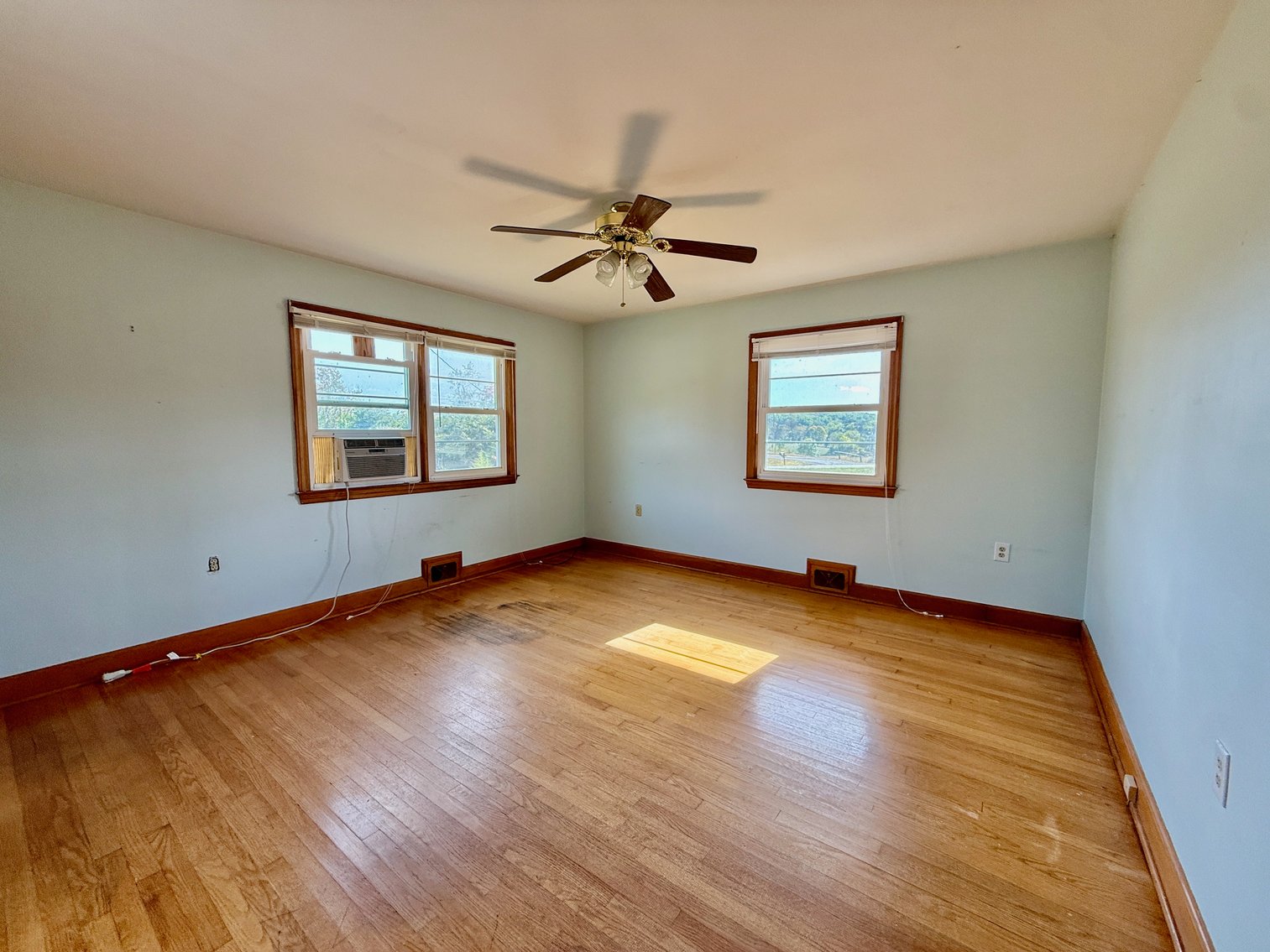 Image for 4 BR/2 BA Brick Ranch/Rambler Style Home w/Basement on 1.49 +/- Acres--Madison County, VA