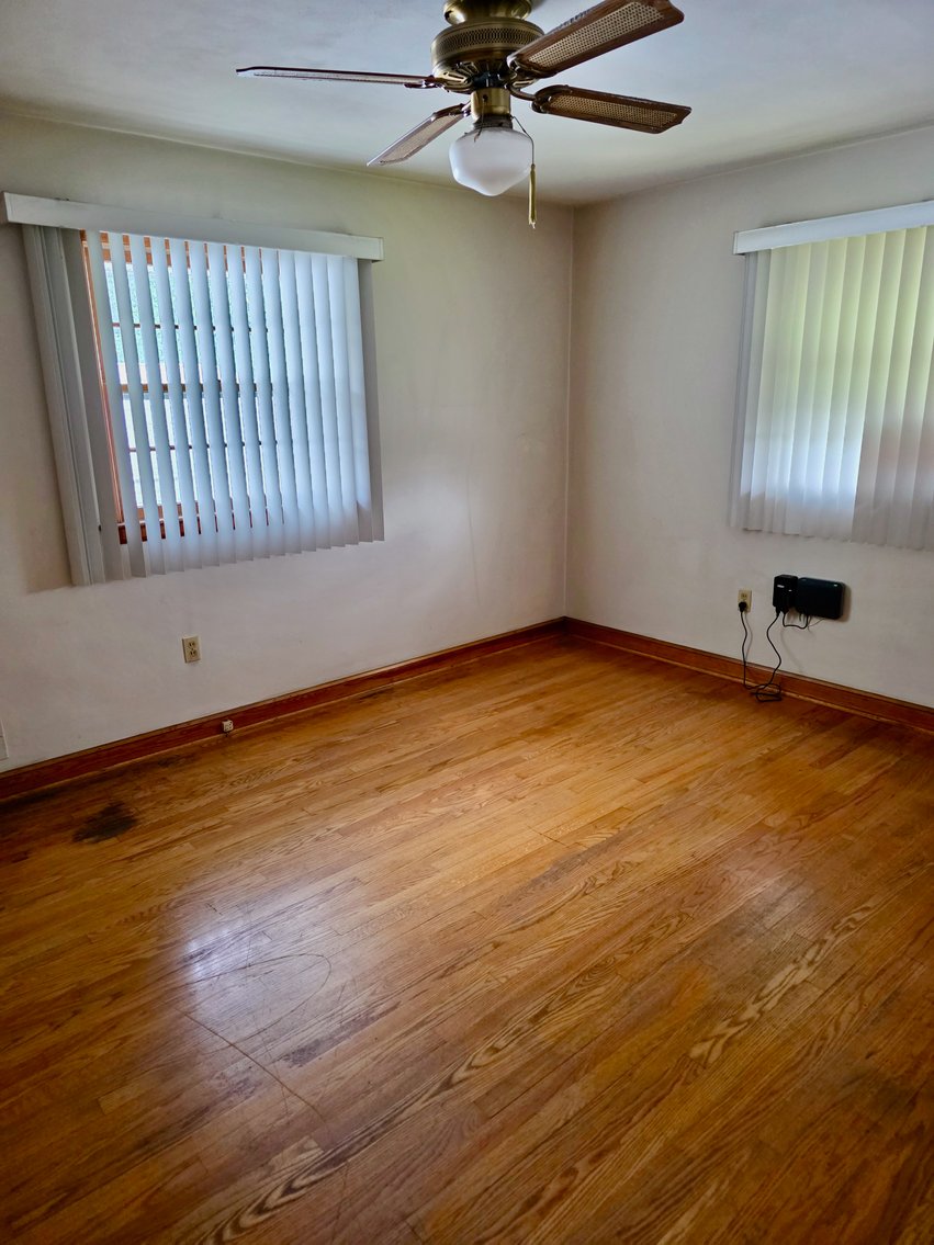 Image for 2 BR/2 BA Brick Home w/Full Basement on 1 +/- Acre Lot in the Cloverdale Area of Roanoke, VA--ONLINE ONLY BIDDING!!