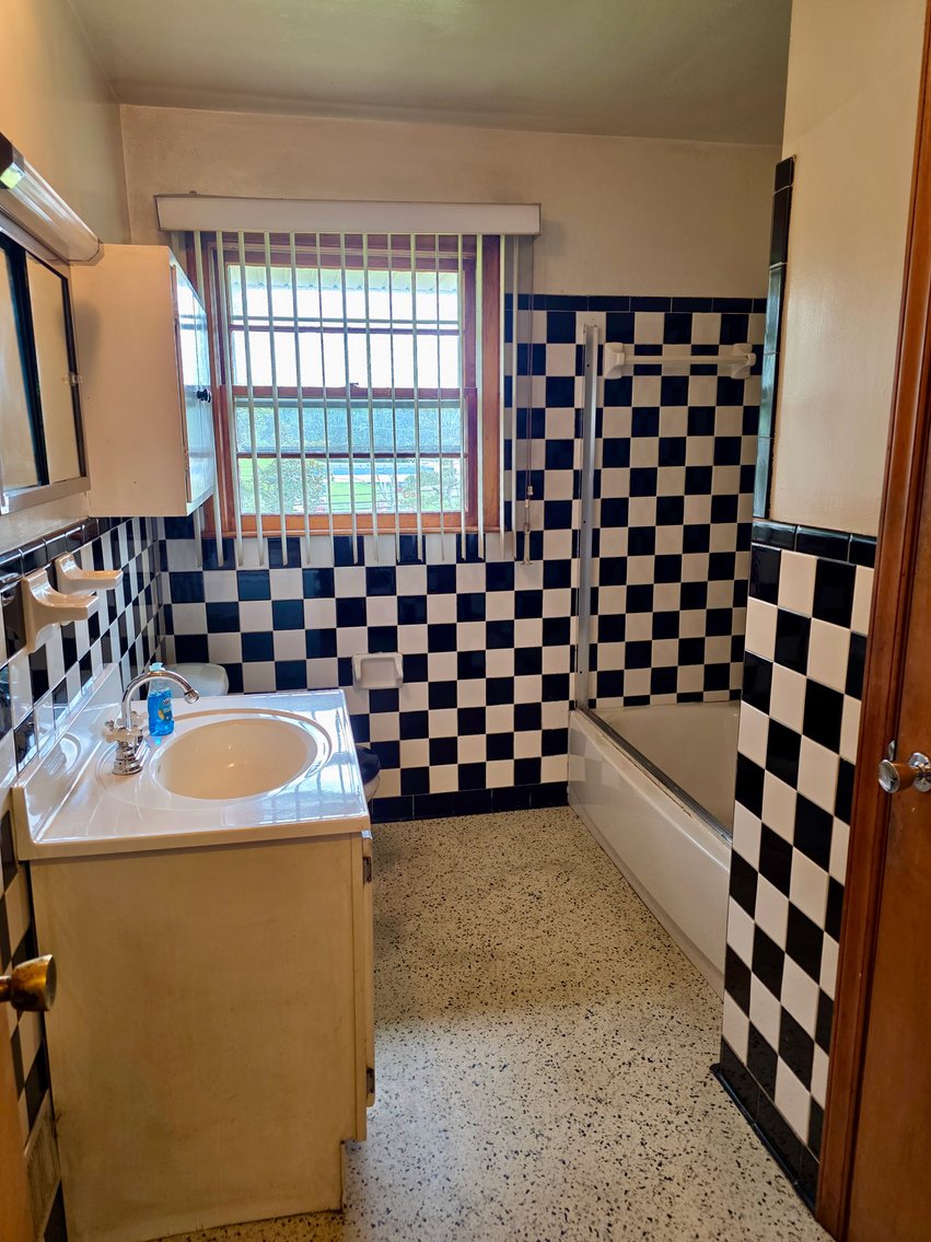 Image for 2 BR/2 BA Brick Home w/Full Basement on 1 +/- Acre Lot in the Cloverdale Area of Roanoke, VA--ONLINE ONLY BIDDING!!