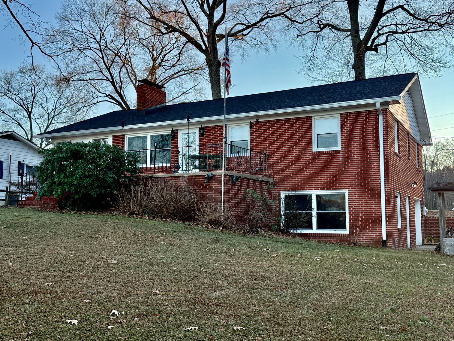 Image for 3 BR/2 BA Brick Home w/Basement Fronting Pond & Views of Mattox Creek in Colonial Beach, VA--SELLING to the HIGHEST BIDDER!!