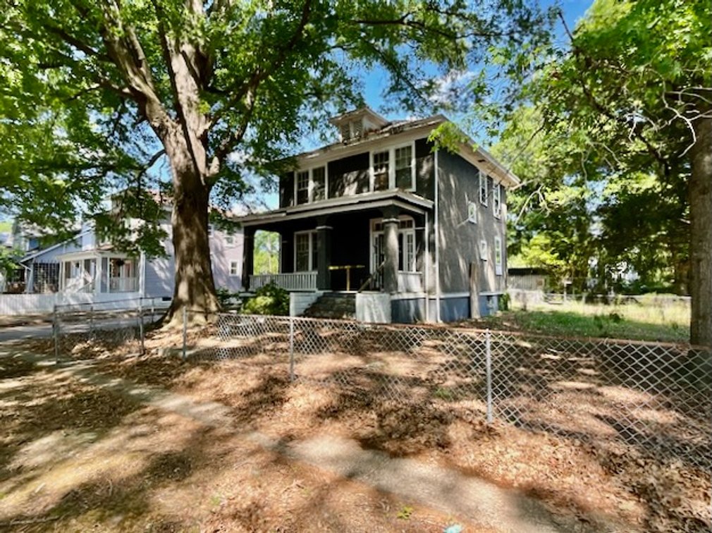 Image for 4 BR/1.5 BA Home on .25 +/- Acre Corner Lot in the City of Richmond, VA--ONLINE ONLY BIDDING!!