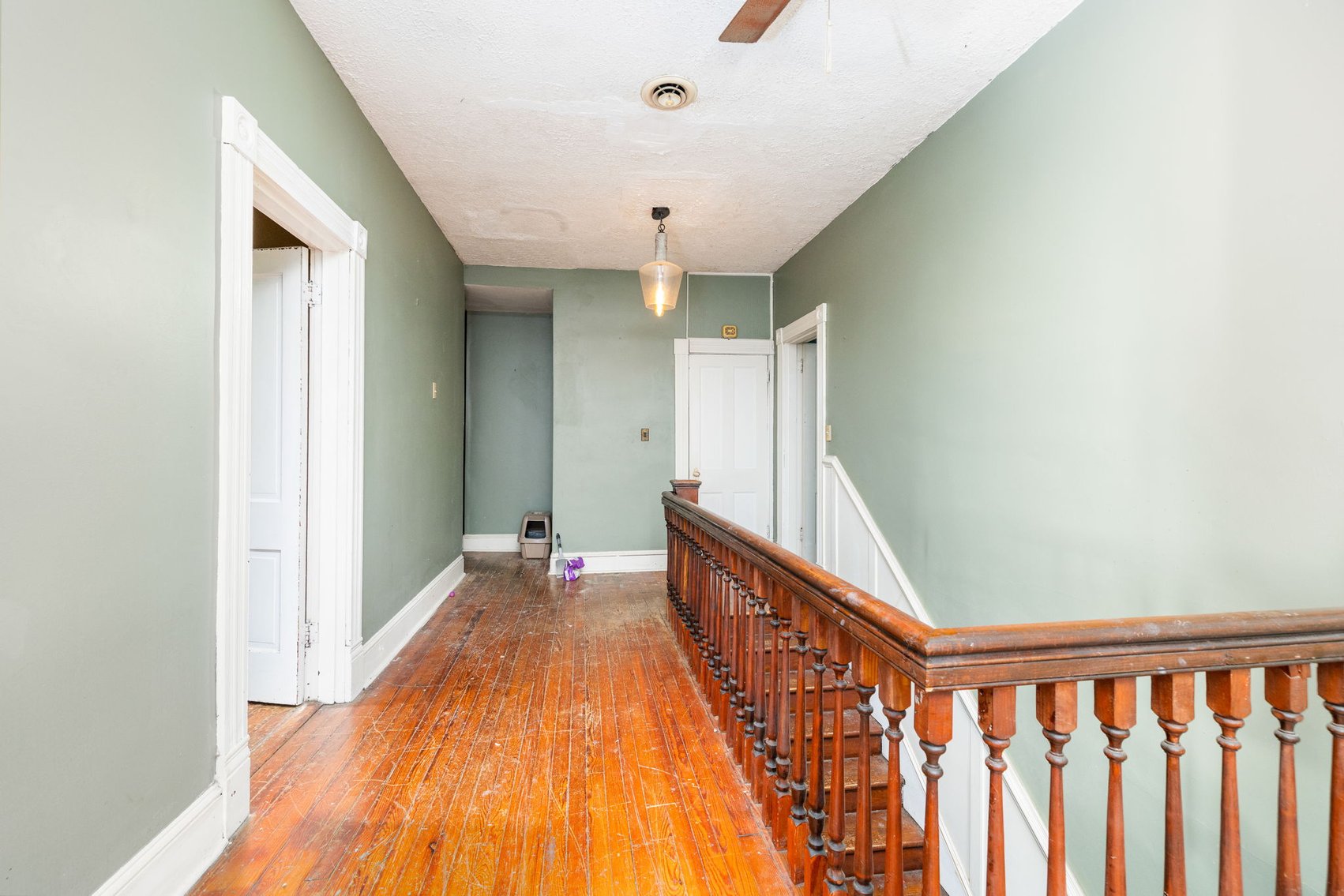 Image for 6 BR/2.5 BA Victorian Style Home on .44 +/- Acre Lot in the Town of Victoria, VA--SELLING to the HIGHEST BIDDER via ONLINE ONLY BIDDING!!