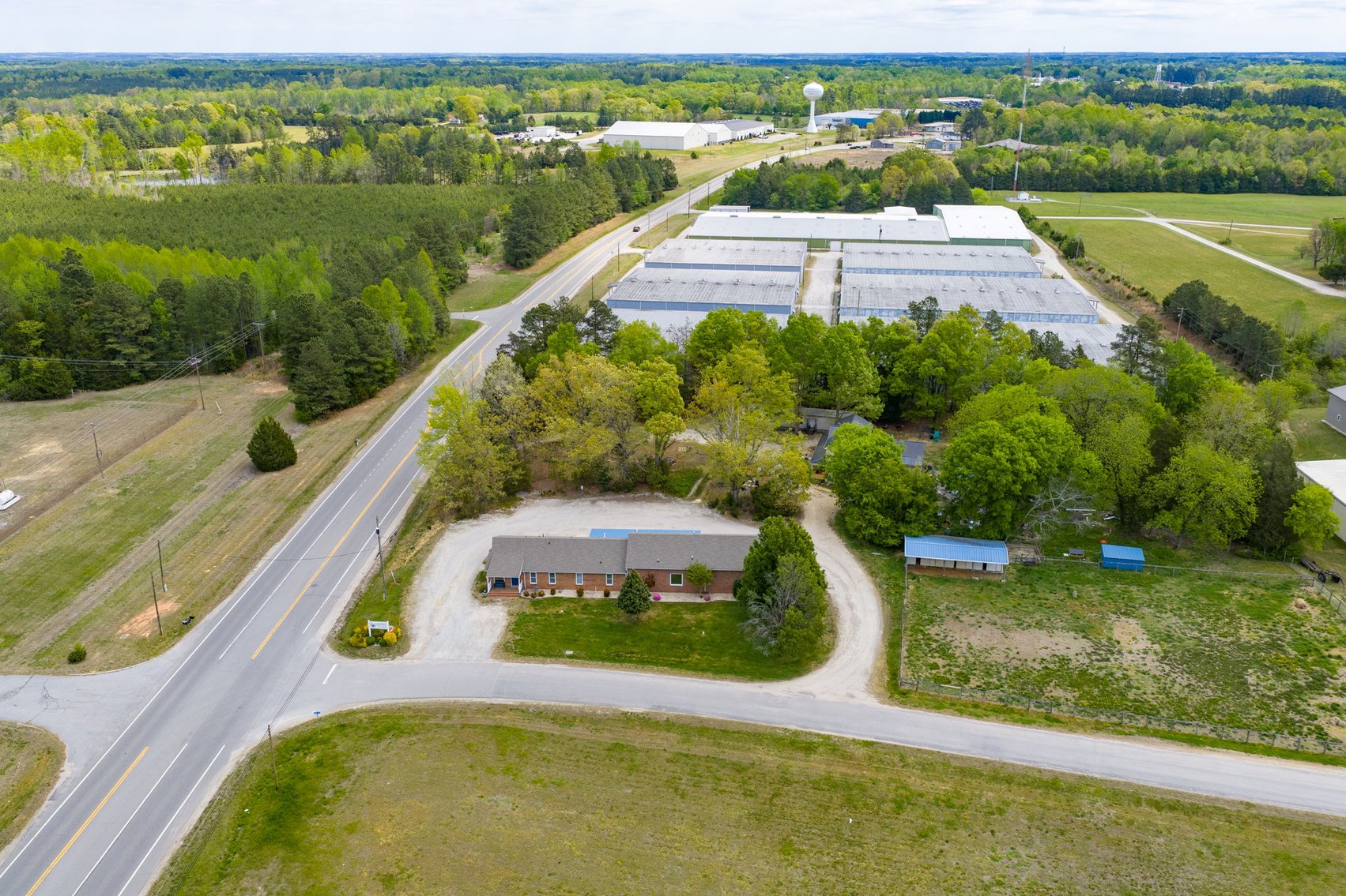 Image for 4,125 +/ sf. Commercial Building w/240' +/- of Road Frontage on 1.25 +/- Acres in Lunenburg County, VA--ONLINE ONLY BIDDING!!