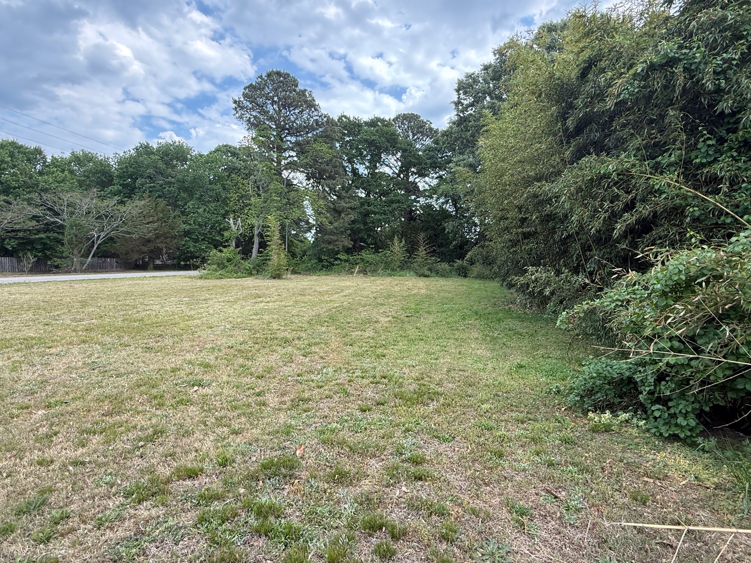 Image for 4 BR Restoration Project Home on 1.29 +/- Acres in Gloucester County, VA--ONLINE ONLY BIDDING!!