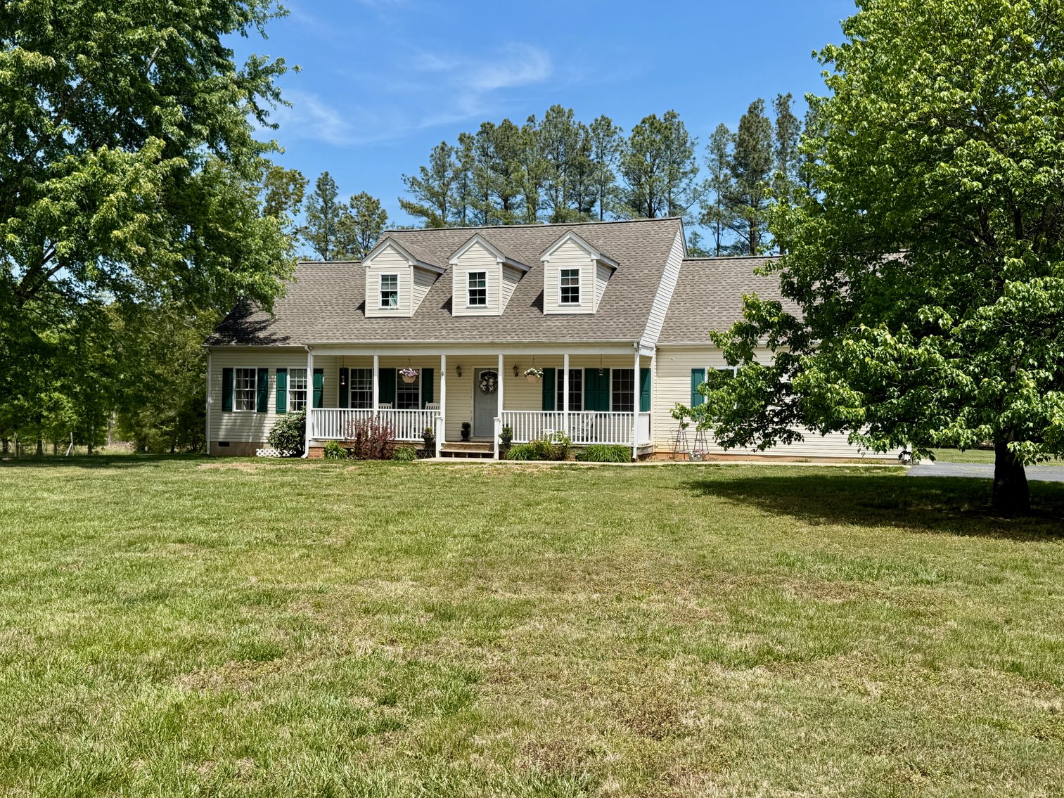 Image for 5 BR/3 BA Home w/Attached 2 Car Garage on 4.3 +/- Acres in Louisa County, VA