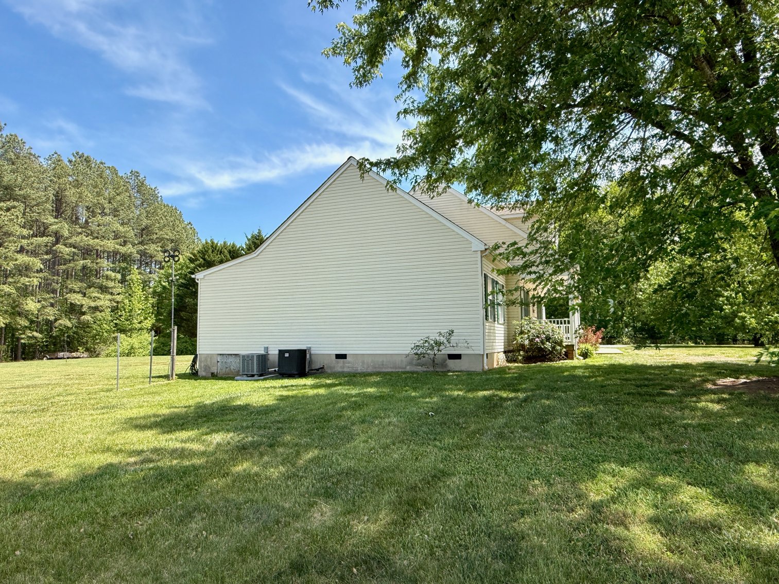 Image for 5 BR/3 BA Home w/Attached 2 Car Garage on 4.3 +/- Acres in Louisa County, VA