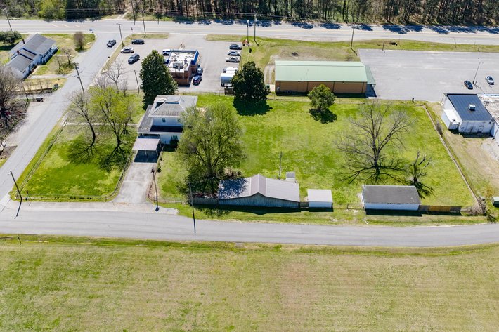 Image for 4 BR/2 BA Home on 1.45 +/- Acres in the Town of Crewe, VA (Nottoway County)--SELLING to the HIGHEST BIDDER via ONLINE ONLY BIDDING!!