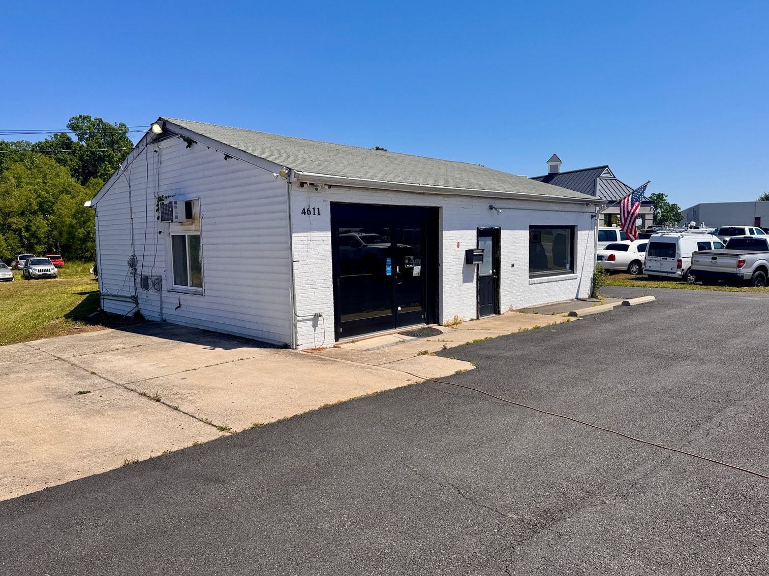 Image for Income Producing Commercial Building w/Office, Apartment & 2 Bay Garage/Shop on .46 +/- Acres w/Rts. 1 & 208 Visibility--ONLINE ONLY BIDDING!!