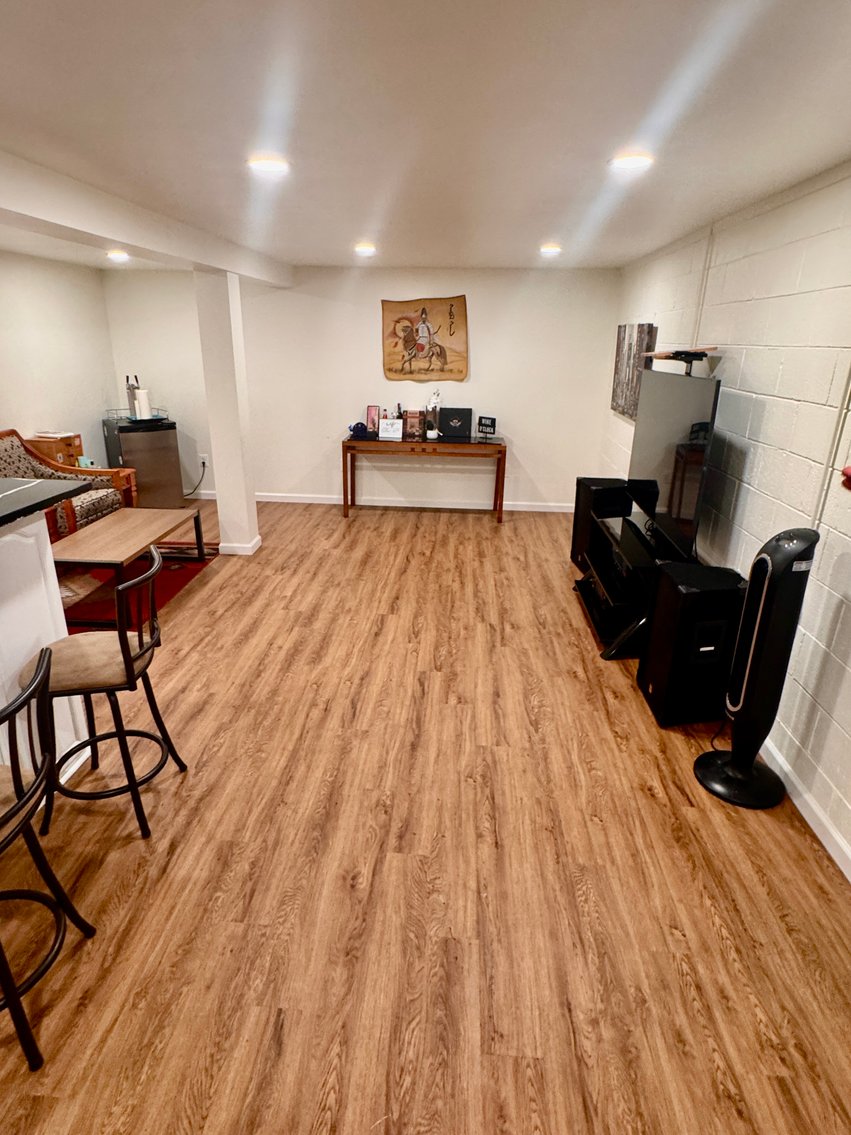 Image for Income Producing Commercial Building w/Office, Apartment & 2 Bay Garage/Shop on .46 +/- Acres w/Rts. 1 & 208 Visibility--ONLINE ONLY BIDDING!!