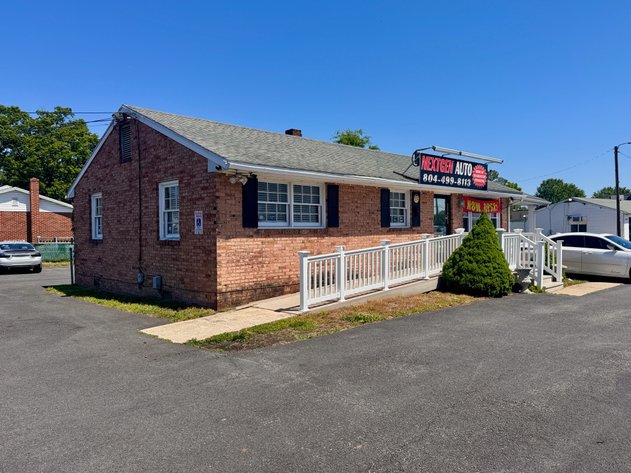 Image for Income Producing Commercial Brick Building on .39 +/- Acres w/Rts. 1 & 208 Visibility--ONLINE ONLY BIDDING!!