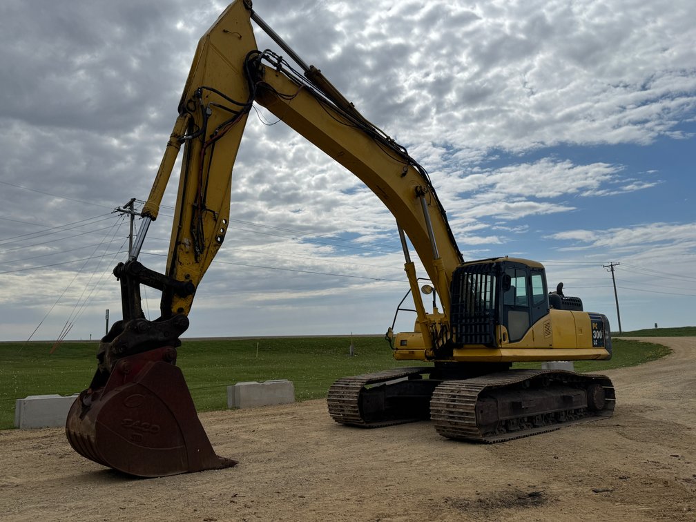 Image for Farm & Construction Equipment Consignment Auction!