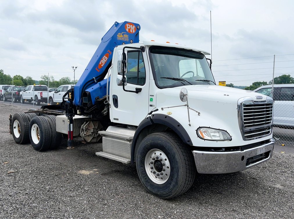 Image for JUNE LAST CALL AUCTION | Dump Trucks, Box Trucks, Road Tractors, Light Duty Vehicles and More! | Don't miss this Opportunity | Online Bidding | Richmond, VA