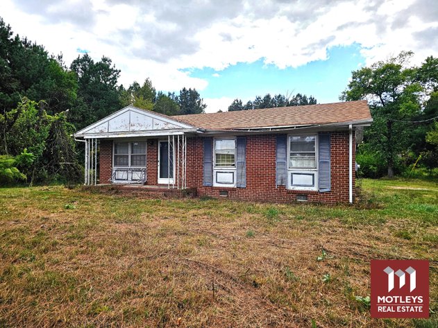 Image for SOLD! | 3 BR/1.5 BA Single-Family Home | Swimming Pool | Greensville County | 8475 Low Ground Road | Emporia, VA 23847