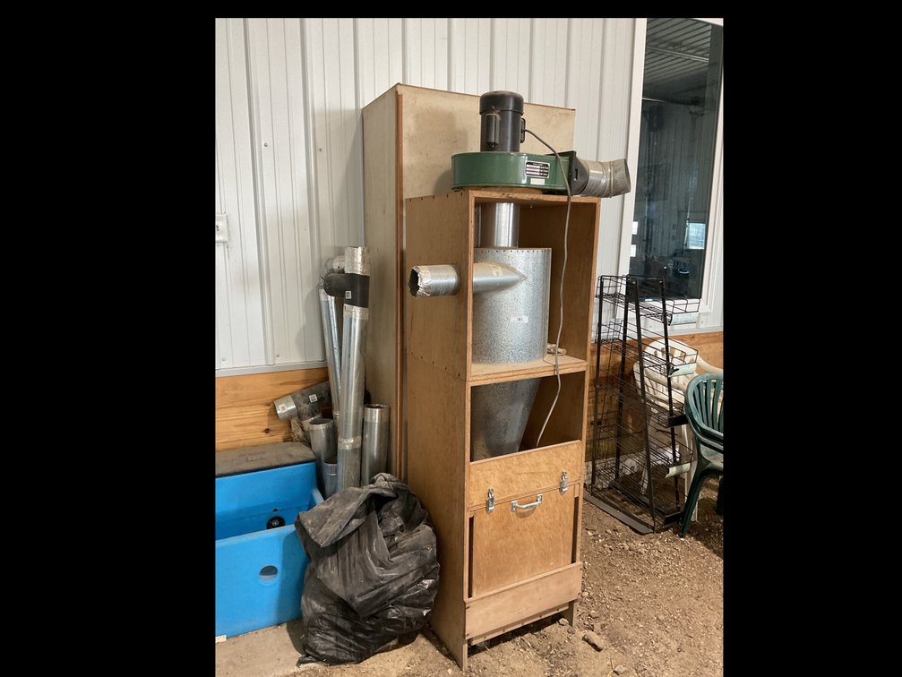Dust collector