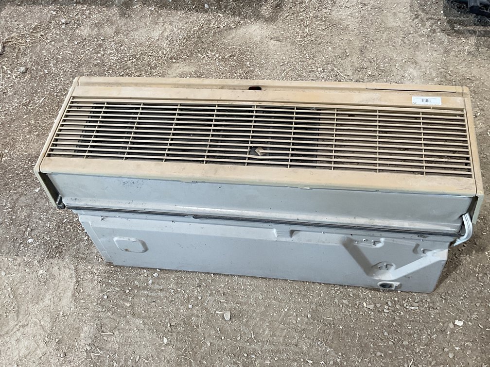 220v heat/ air unit