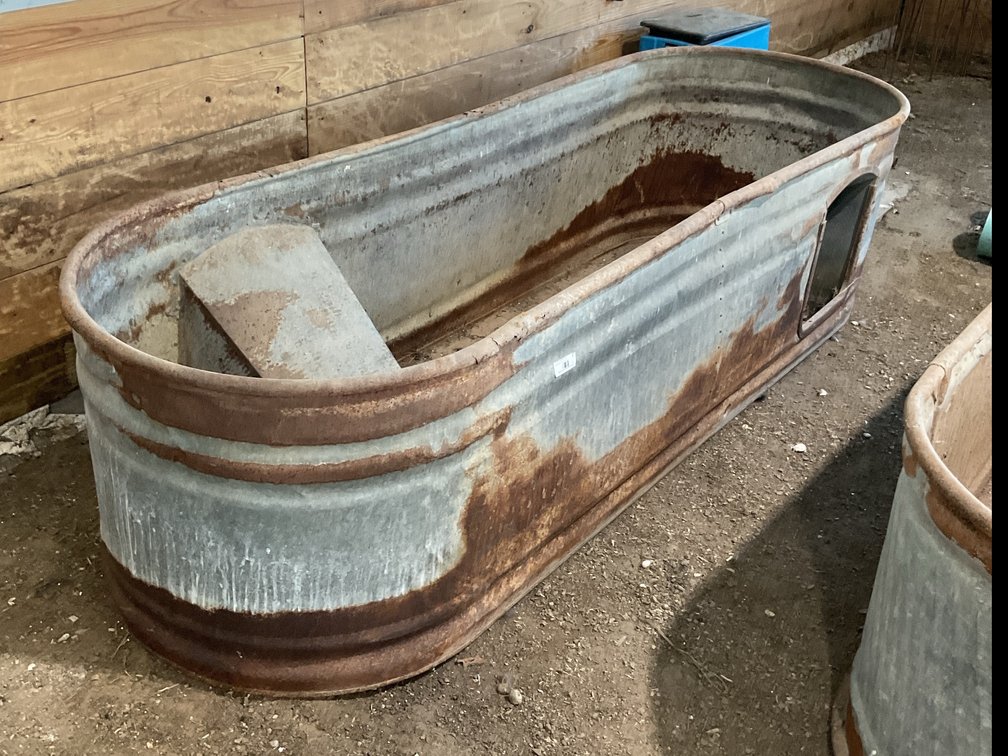 8’ hog waterer