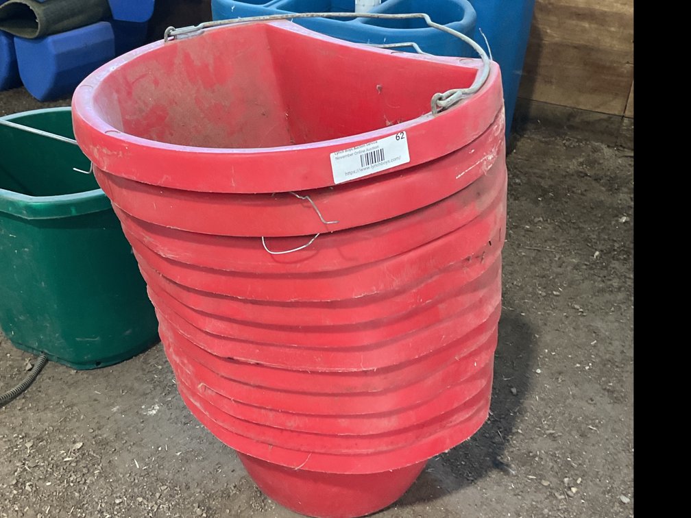 (12) buckets