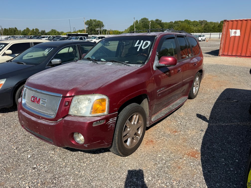 2008 GMC Envoy Multipurpose Vehicle (MPV)