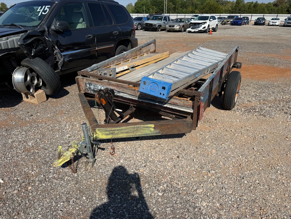 Lot 1043