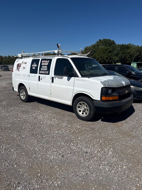 2011 Chevrolet Express Van