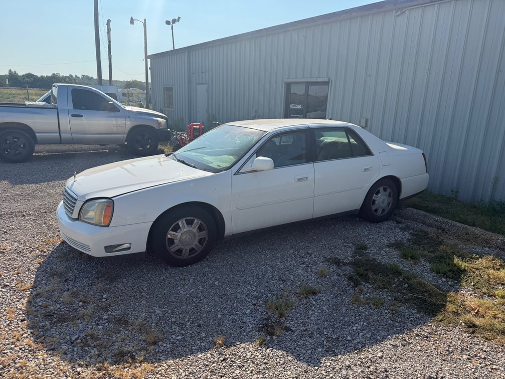 2004 Cadillac Deville Passenger Car