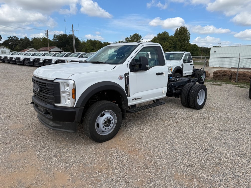 2025 Ford F-600 Truck