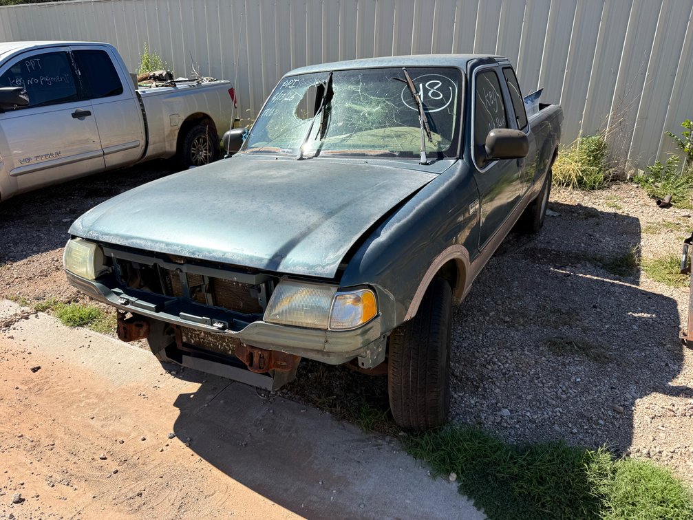 1998 Mazda B-Series Pickup Truck