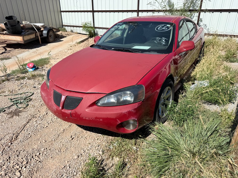 2006 Pontiac Grand Prix Passenger Car