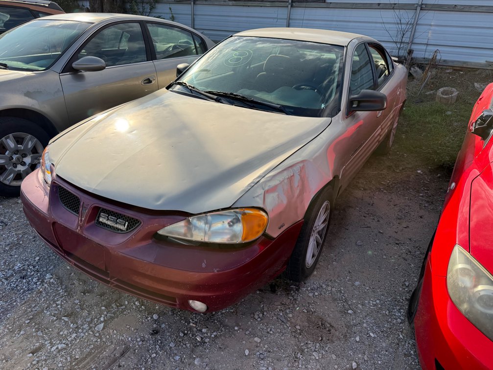 2000 Pontiac Grand Am Passenger Car