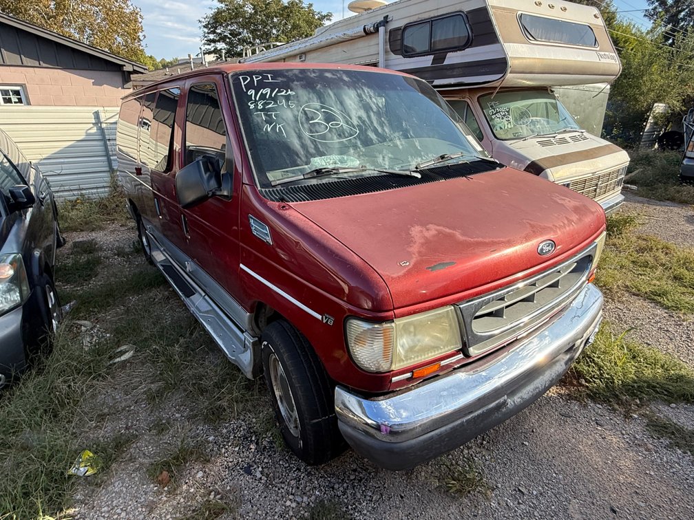 1999 Ford Econoline Wagon Van