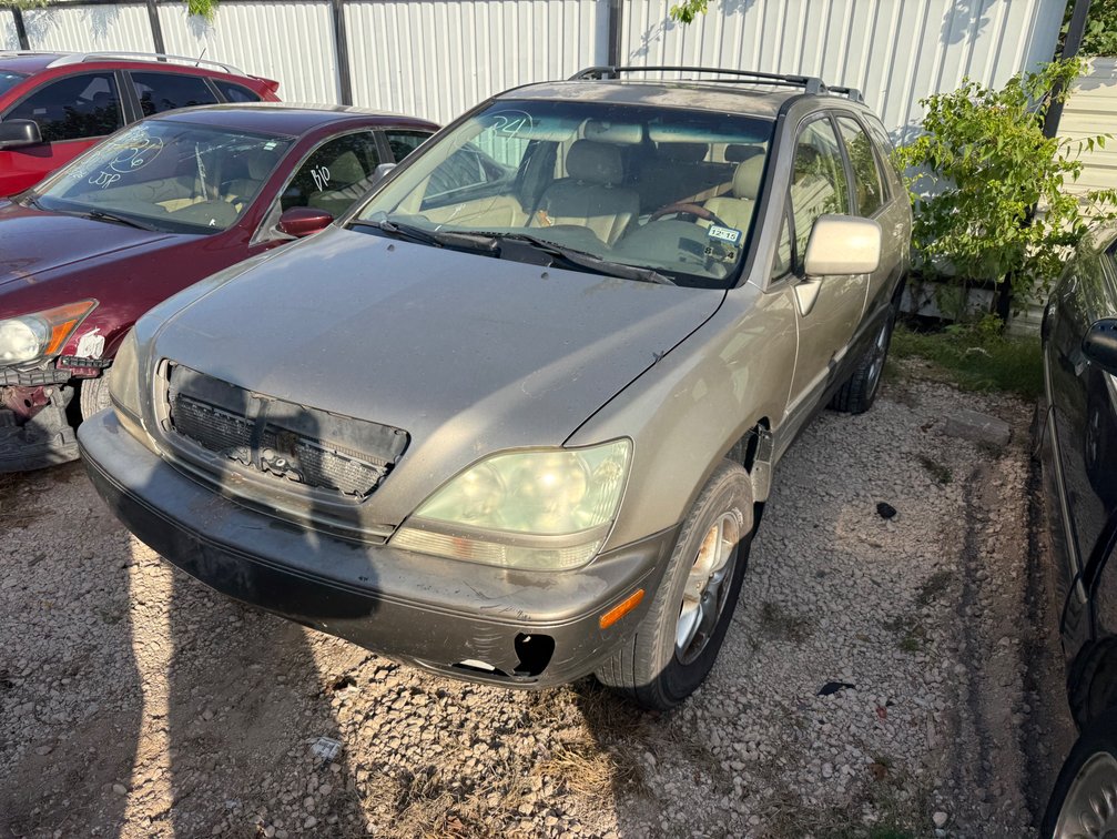 2002 Lexus RX 300 Multipurpose Vehicle (MPV)