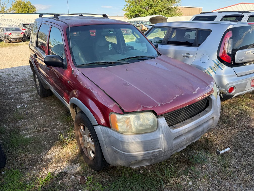 2001 Ford Escape Multipurpose Vehicle (MPV)