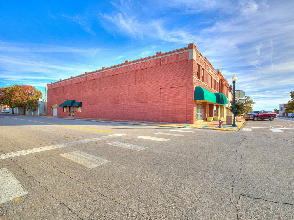 Image for 13,000' Commercial Property