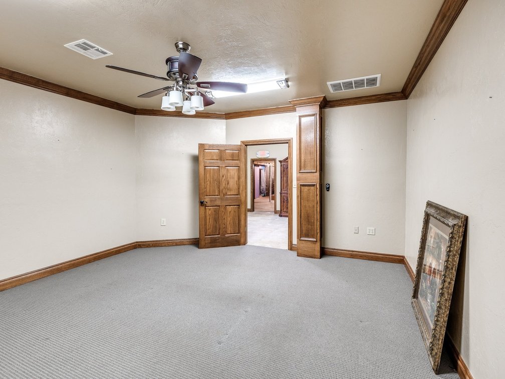 Image for 13,000' Commercial Property