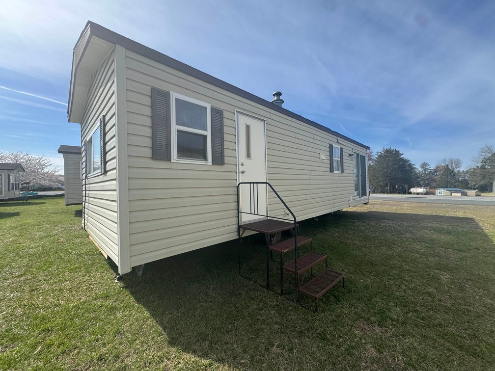 2002 Park Model Camper #4 Unit #14-237