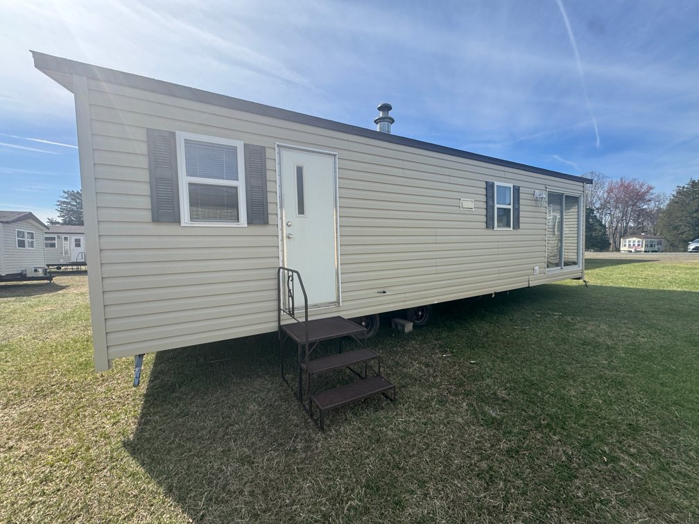2005 Park Model Camper #5 Unit #14-194