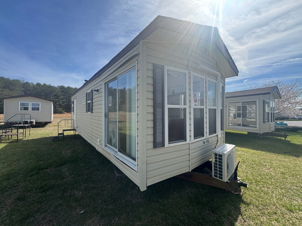 2001 Park Model Camper #8 Unit #14-113 - NO TITLE! Bill of sale ONLY.