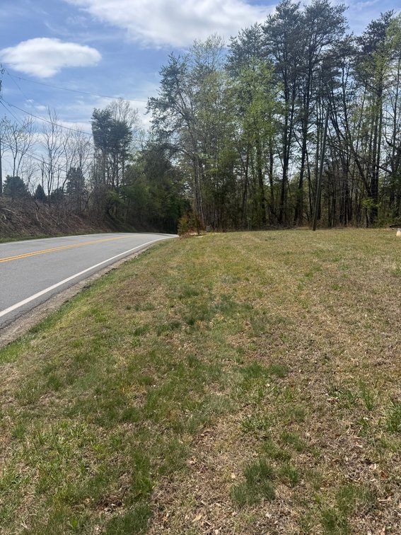 James A. Morris and Thelma J. Morris, on Courthouse Rd, 0.106 AC +/-, fronting on Hwy Route No. 208, Louisa Courthouse Magisterial Dist., Tax Map ID 56-5-A