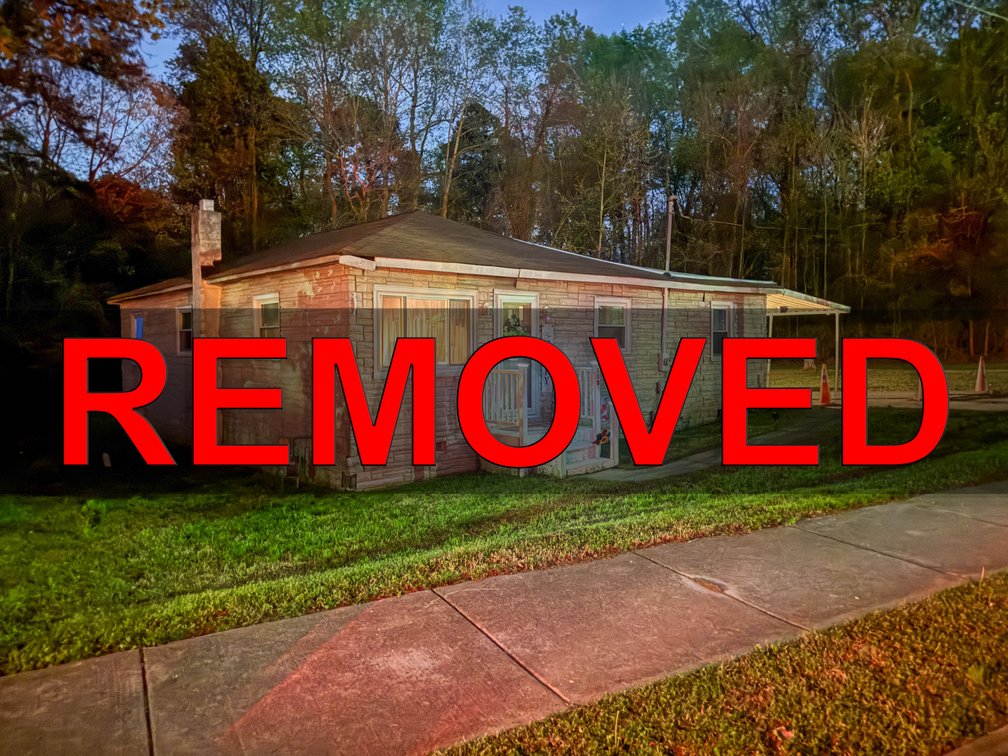 Milton M. Jones, 110 Watford Lane, Williamsburg; 0.172 acre +/-, Tax Map ID 3910100106