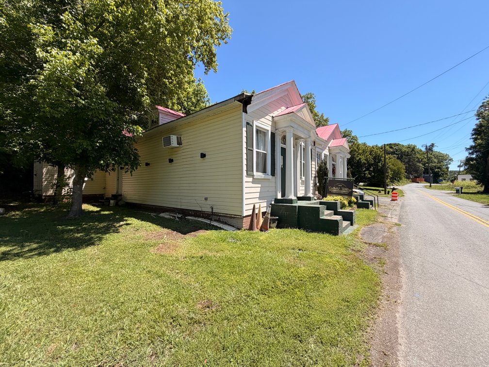 Charles T. Colbert Funeral Home, 467 Bremo Road, Bremo Bluff 23123, Tax Map ID 58-A-20,  58-A-21 & 58A-2-4
