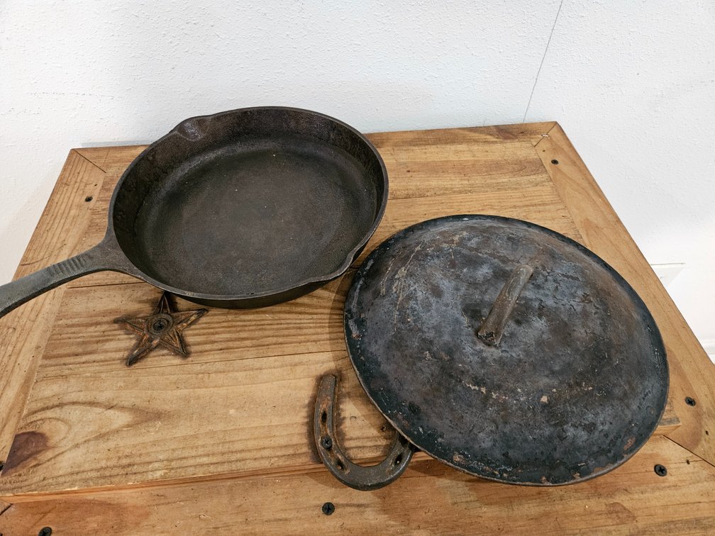 Benjamin & Medwin Cast Iron Cookware